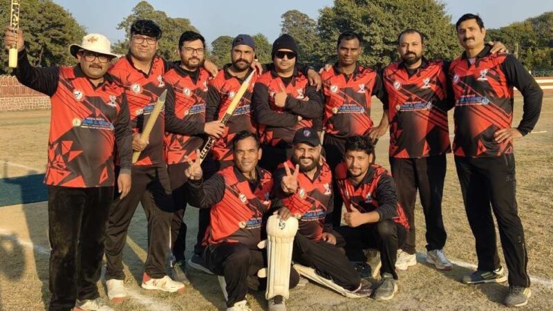 दून किंग राइडर की धमाकेदार जीत, एकतरफा मुकाबले में दून चौंपियन को 77 रन से दी मात