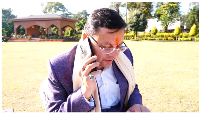 सीएम धामी ने एंजेल चकमा के पिता से की फोन पर वार्ता, एंजेल के हत्यारोपियों को सख्त सजा दिलाने का आश्वासन