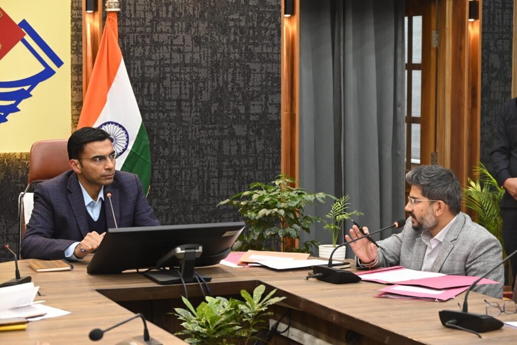 विशेष गहन पुनरीक्षण के तहत मैपिंग कार्यों में तेजी लाने के निर्देश