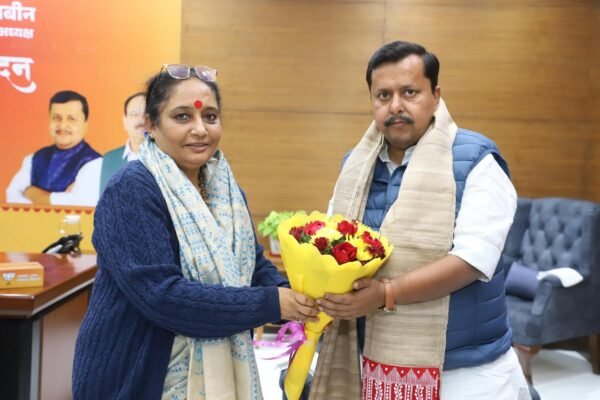 विधानसभा अध्यक्ष ऋतु खण्डूडी भूषण ने भारतीय जनता पार्टी के नव नियुक्त राष्ट्रीय कार्यकारी अध्यक्ष नितिन नवीन से की शिष्टाचार भेंट