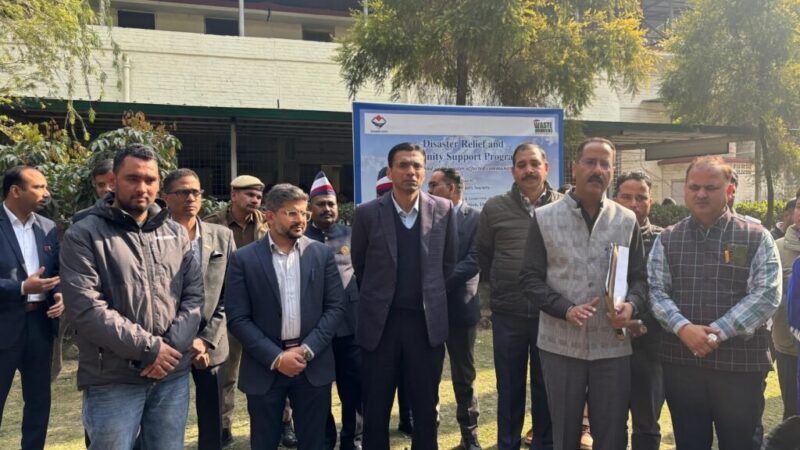 आपदा में बिखरे 48 परिवारों को जिला प्रशासन ने वितरित की 17 लाख की आर्थिक सहायता