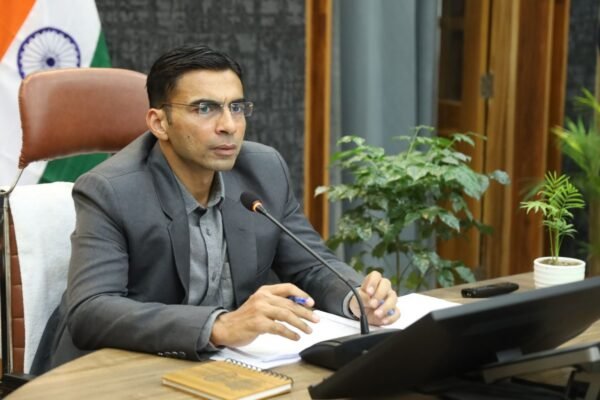 15 दिसंबर को ऋषिकेश में जिलाधिकारी सुनेंगे जनता की बात, जनहित के मुद्दो पर डीएम सविन बंसल की सीधी सुनवाई, शिकायतों का तुरंत निपटारा