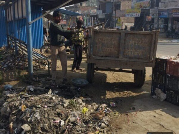 तीर्थ नगरी जनपद हरिद्वार को स्वच्छ सुंदर बनाने के लिए एक माह 23 दिन से निरंतर चलाया जा रहा है सफाई अभियान
