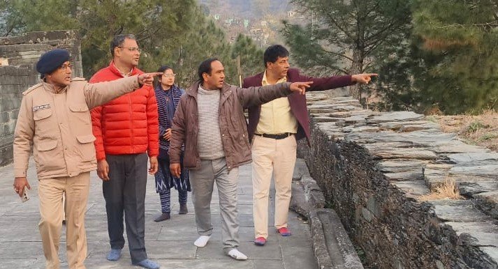 चांदपुर गढ़ी में डीएम व कप्तान ने लिया सुरक्षा का जायजा