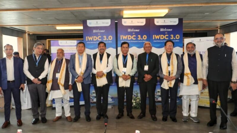 IWDC 3.0 ने भारत के अंतर्देशीय जलमार्गों पर हरित गतिशीलता, माल ढुलाई और नदी पर्यटन को बढ़ावा देने के लिए 1,500 करोड़ रुपये से अधिक की परियोजनाओं को दी मंजूरी