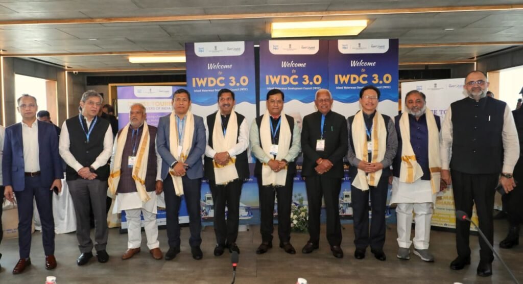 IWDC 3.0 ने भारत के अंतर्देशीय जलमार्गों पर हरित गतिशीलता, माल ढुलाई और नदी पर्यटन को बढ़ावा देने के लिए 1,500 करोड़ रुपये से अधिक की परियोजनाओं को दी मंजूरी