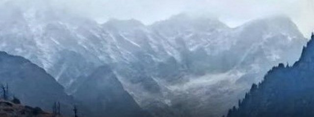 उच्च हिमालयी क्षेत्रों में बर्फवारी की दस्तक