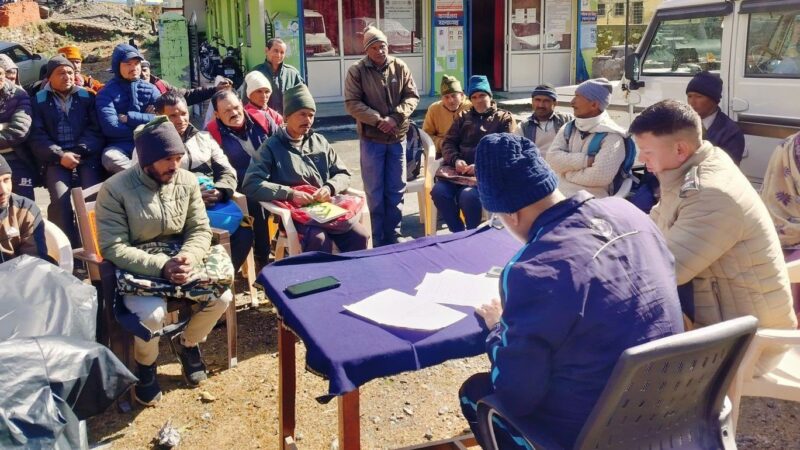 चमोली जिले के गांवों में अब पुलिस आपके द्वार