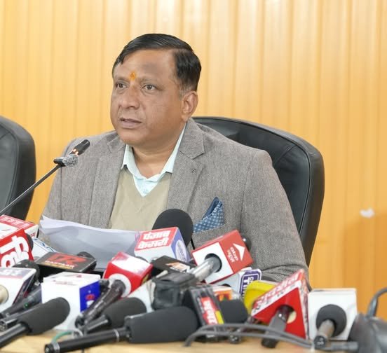 धामी कैबिनेट में 08 अहम प्रस्तावों पर मुहर, जानिए सभी फैसले विस्तार से…..