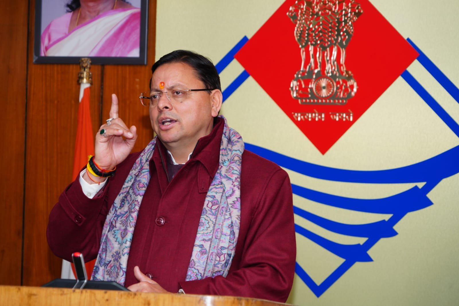 सीएम धामी ने राजा जगतदेव की प्रतिमा का किया वर्चुअल अनावरण