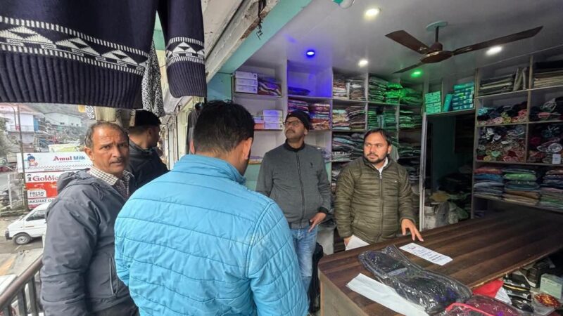 पालिका ने शर्त उल्लंघन पर की कार्रवाई, अनुबंध निरस्त कर संचालक को सौंपी दुकान