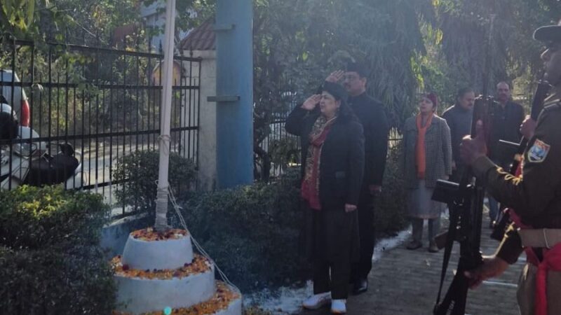 पंचायतीराज निदेशालय में हर्षोल्लास से मनाया गया गणतंत्र दिवस, निदेशक निधि यादव ने फहराया राष्ट्रीय ध्वज