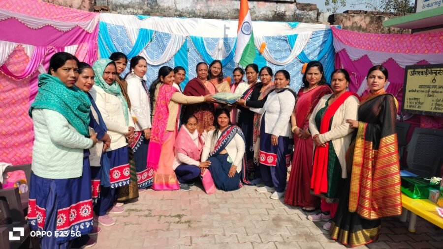 गणतंत्र दिवस समारोह में बाल विकास विभाग की पोषण थीम पर आधारित झांकी का प्रस्तुतीकरण, सीडीपीओ सुलेखा सहगल के मार्गदर्शन में की गई तैयार, बहादराबाद परियोजना में 25 आंगनवाड़ी व सहायिकाएं सम्मानित