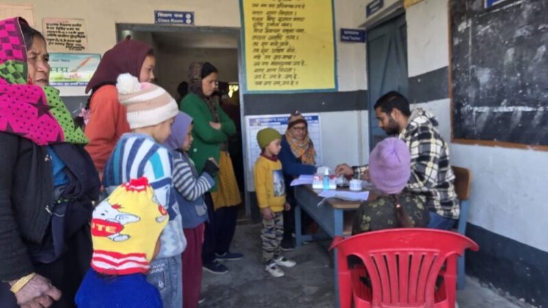 मटकोट में स्वास्थ्य शिविर आयोजित