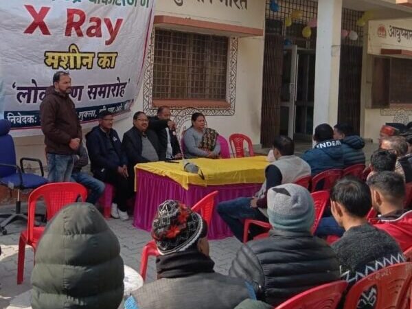 डीएम स्वाति एस भदौरिया के निर्देशन में सामुदायिक स्वास्थ्य केंद्र चाकीसैंण में एक्स-रे मशीन का शुभारंभ, ग्रामीण मरीजों को अब नहीं करना पड़ेगा दूरदराज के अस्पतालों का सफर