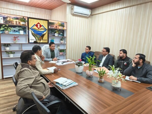 सचिव आवास डॉ. आर. राजेश कुमार ने ली मसूरी–देहरादून विकास प्राधिकरण की समीक्षा बैठक, विकास कार्यों में तेजी लाने के दिए निर्देश