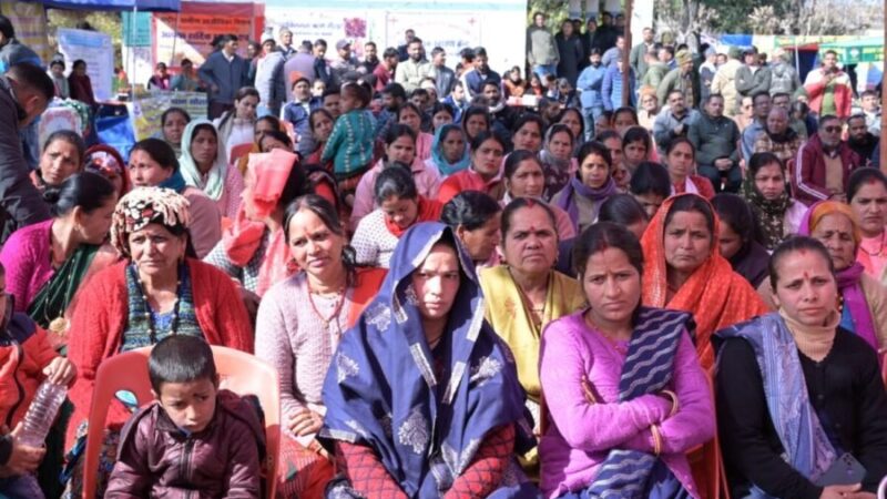 मुख्यमंत्री धामी के नेतृत्व में जनसेवा कैंपों का रिकॉर्ड, 459 कैंपों में 3.68 लाख से अधिक लोगों को मिला सीधा लाभ