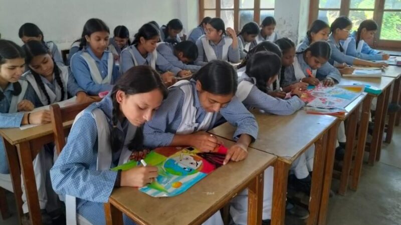 यूसीसी की पहली वर्षगांठ पर विद्यालयों में रचनात्मक प्रतियोगिताओं का आयोजन, देहरादून के हर विकासखंड से तीन मेधावी छात्र होंगे सम्मानित