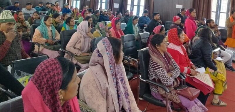 नागपुर-पोखरी बीडीसी में छाये रहे क्षेत्र की सड़कों के मुद्दे