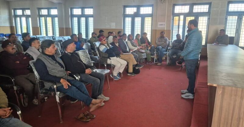 केंद्रीय आरक्षण की मांग को लेकर उबला पैनखंडा समुदाय