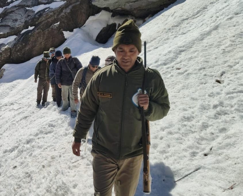 फूलों की घाटी के उच्च हिमालयी क्षेत्रों में ड्रोन से सुरक्षा घेरा