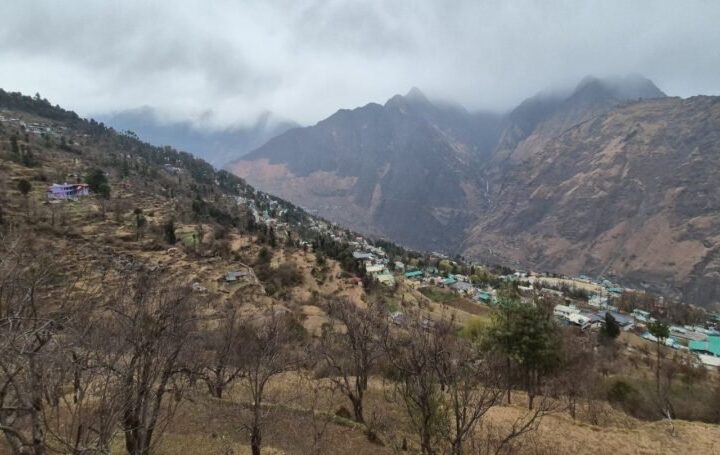 पहाड़ों में फिर बदला मौसम का मिजाज