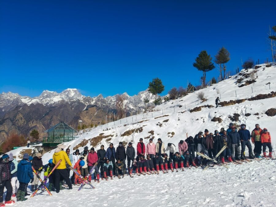 औली के सफेद ढलानों पर सजेगा रोमांच का मंच : 12 फरवरी से विंटर कार्निवल और नेशनल स्कीइंग चैंपियनशिप का आगाज