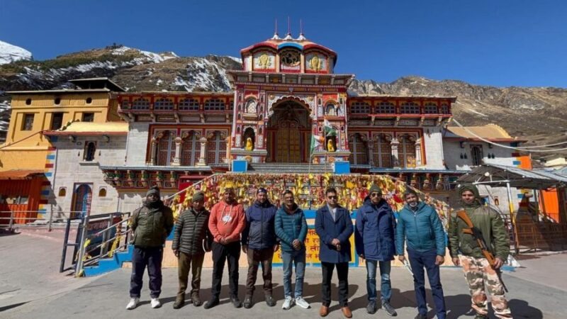 बदरीनाथ धाम के कपाट खुलने से पूर्व तैयारियों ने पकड़ी रफ्तार