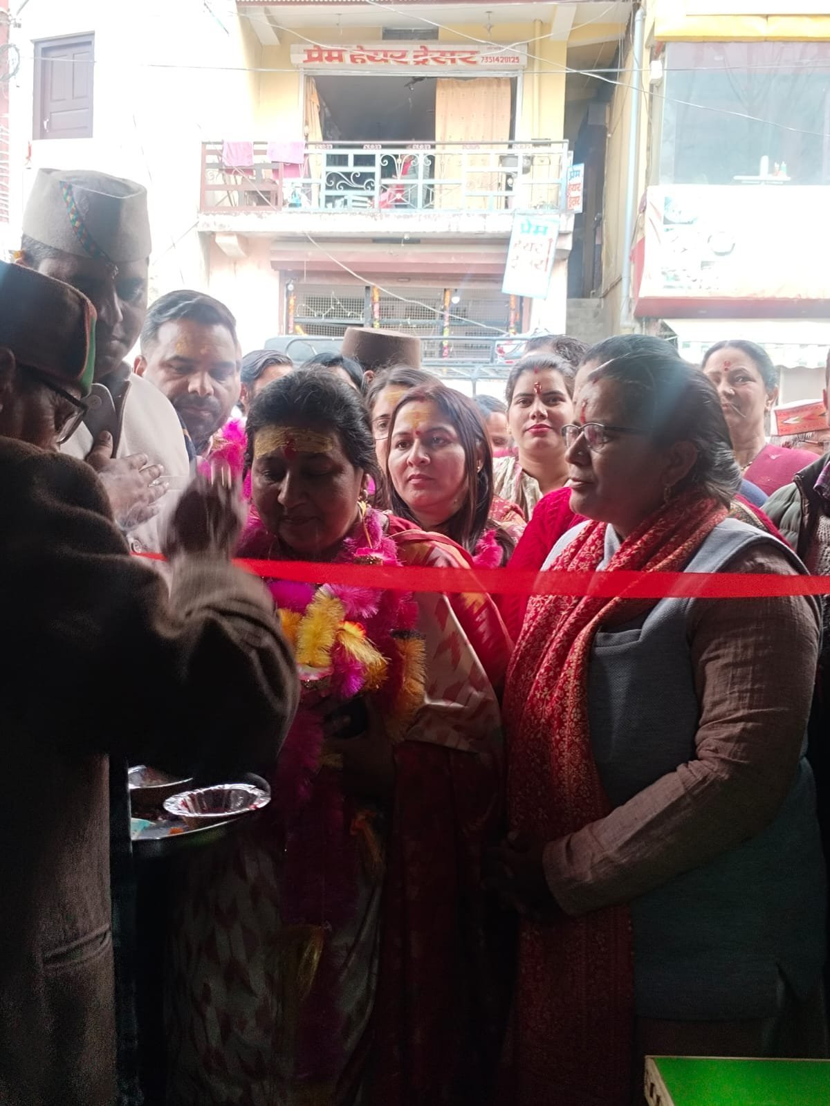 उत्तराखंड : जट्टा-कोटियालगांव में SHGs री-पैकेजिंग यूनिट और नौगांव में युवा हिमालय के नए आउटलेट का शुभारंभ