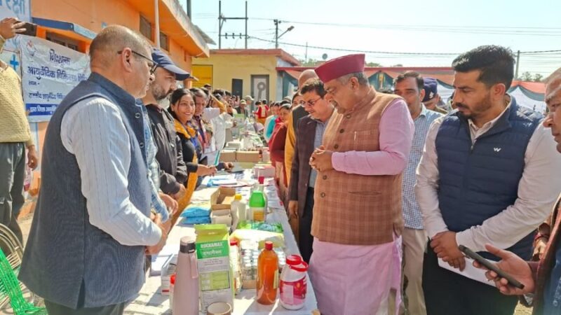 सरकार आपके द्वार : न्याय पंचायत रामपुर भाऊवाला में अपर सचिव व एडीएम ने सुनीं जन समस्याएं, 80 प्रतिशत अनुदान पर 4 लाख के कृषि यंत्रों का वितरण, स्वर्णा जैविक बासमती संगठन हुआ सशक्त