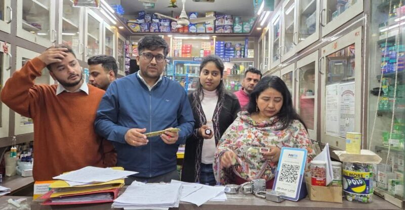 नार्कोटिक दवाओं के अभिलेख न देने पर ज्वालापुर में दो फर्मों पर कार्रवाई, लाइसेंस निरस्तीकरण की संस्तुति