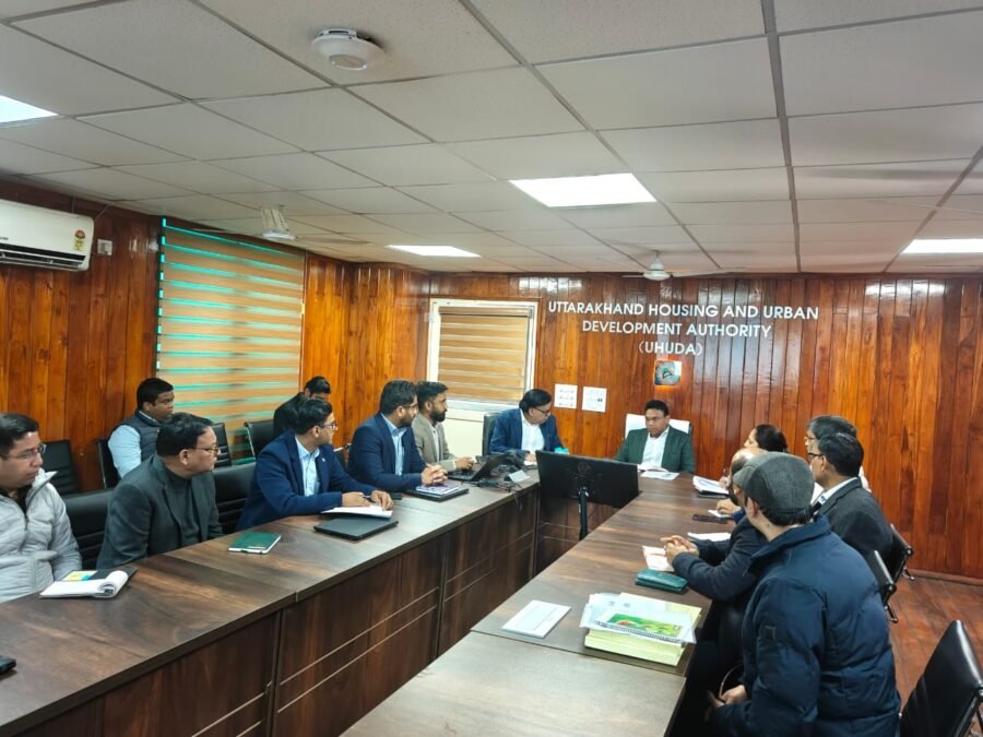 सचिव आवास डॉ. आर राजेश कुमार ने ऑनलाइन मानचित्र स्वीकृति, पीएम आवास योजना, लैण्ड पूलिंग स्कीम और डिकंजेशन पॉलिसी पर की व्यापक समीक्षा; अधिकारियों को दिए सख्त निर्देश