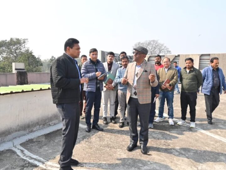 सचिव आवास डॉ. आर राजेश कुमार पहुंचे हरिद्वार, अटल बिहारी वाजपेई राजकीय अतिथि गृह का निरीक्षण कर लिया व्यवस्थाओं का जायजा