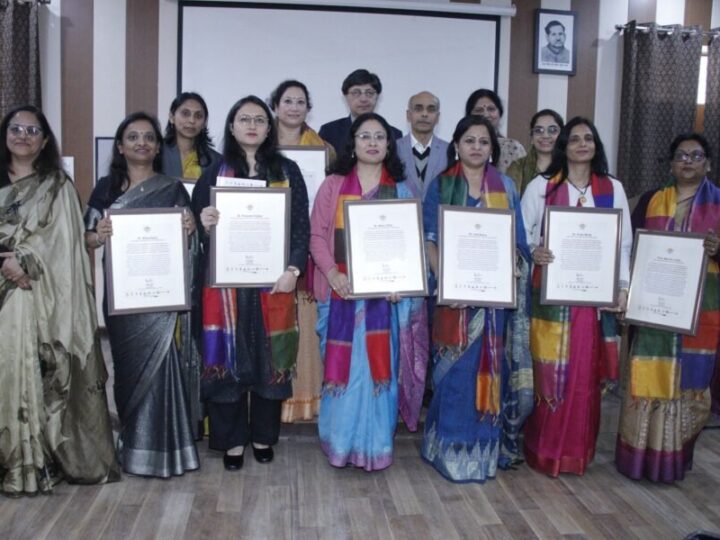 SDSU के पंडित ललित मोहन शर्मा परिसर में पंचम विज्ञान संचारक सम्मान–2026 का भव्य आयोजन, महिला वैज्ञानिकों के योगदान को मिला राज्य-राष्ट्रीय-अंतरराष्ट्रीय सम्मान