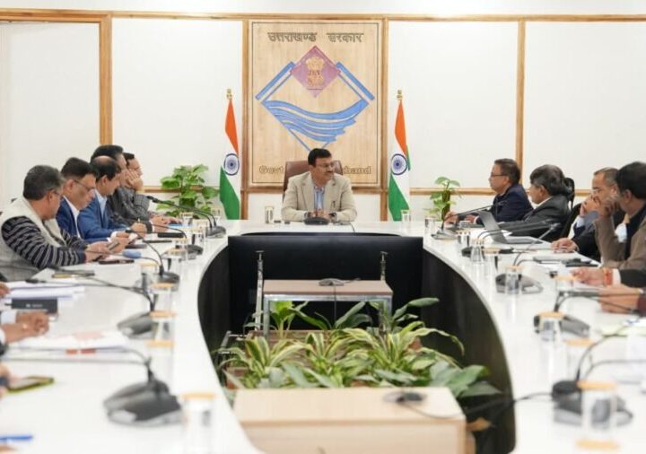 मुख्य सचिव आनन्द बर्द्धन ने बाह्य सहायतित योजनाओं के लिए आगामी वर्षों की कार्ययोजना तैयार करने के निर्देश