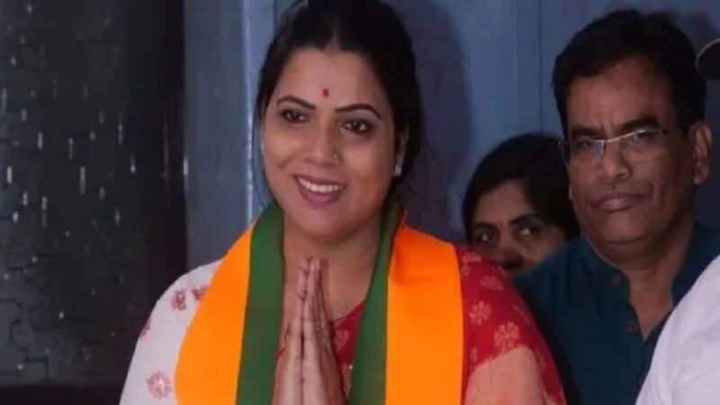 BJP की रितु तावड़े होंगी BMC की मेयर, शिवसेना को मिला डिप्टी मेयर का पद
