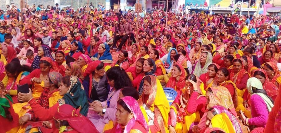 सेवा इंटर नेशनल ने अंतर्राष्ट्रीय महिला दिवस पर आयोजित किया फ्यूंली कौथिग