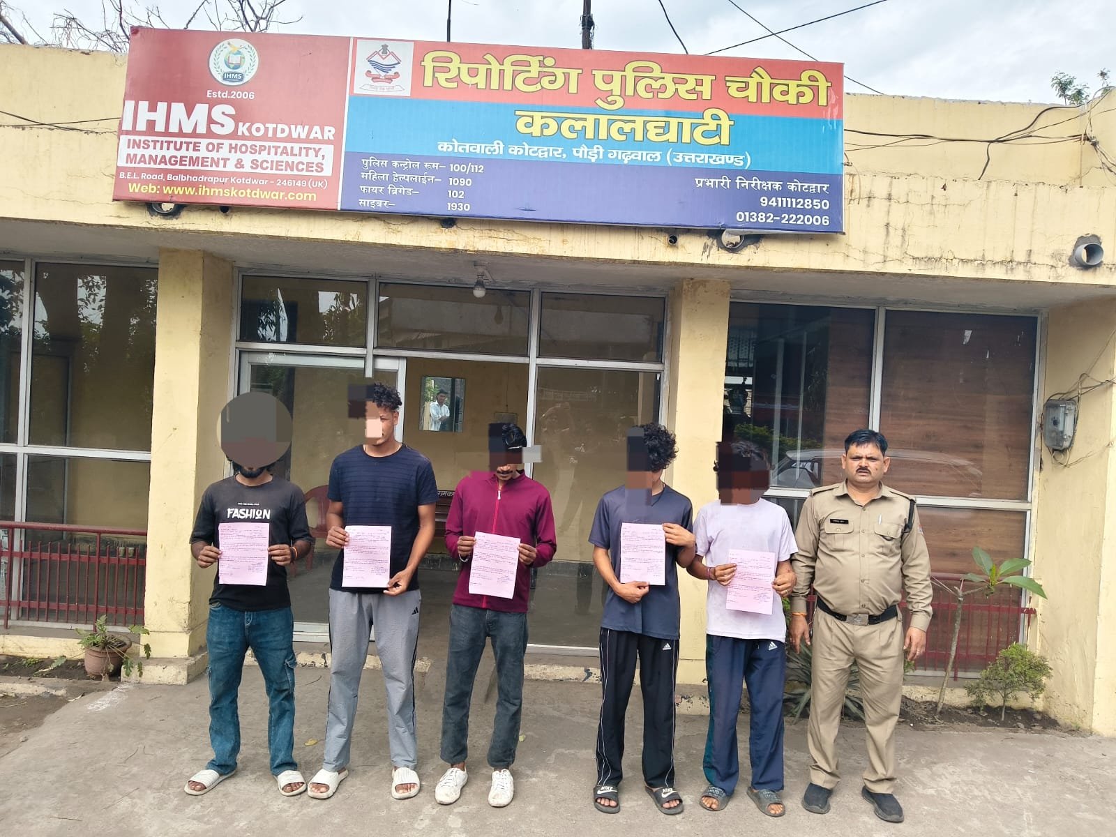 कोटद्वार में सार्वजनिक स्थानों पर शराब पीकर हुड़दंग करने वालों पर पुलिस ने की कार्यवाही