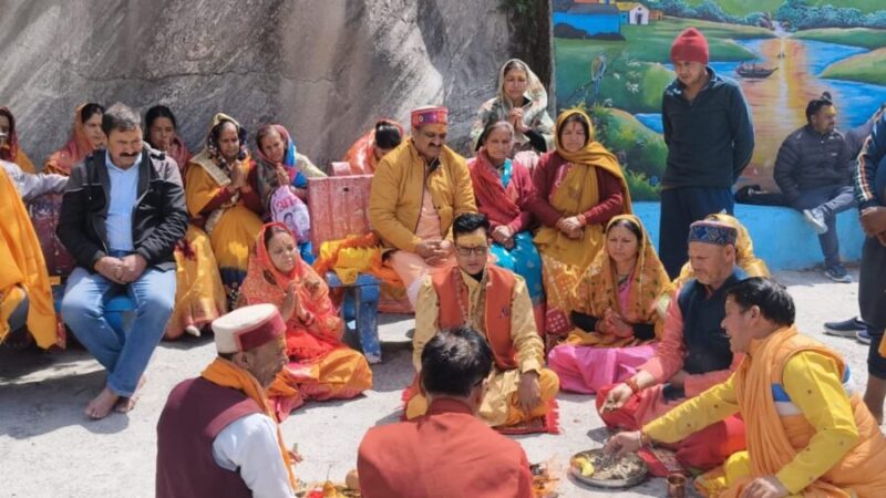 ज्योतिर्मठ : श्री नृसिंह मंदिर में श्रीमद् देवी भागवत कथा का भव्य समापन