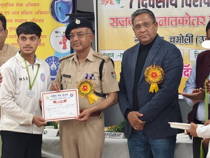 एनएसएस शिविर में बोले एसपी सुरजीत सिंह पंवार – “मैं भी कभी आपकी तरह रहा एनएसएस का स्वयंसेवक”