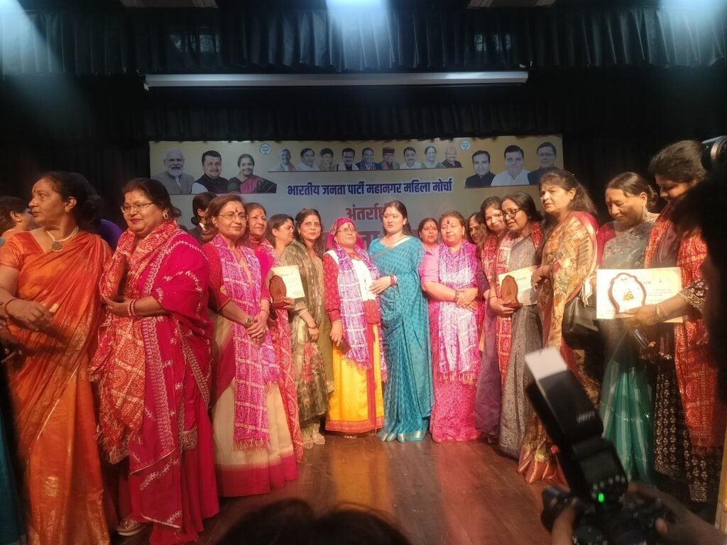 नारी शक्ति को सलाम : गीता धामी ने दी आत्मनिर्भरता की सीख।