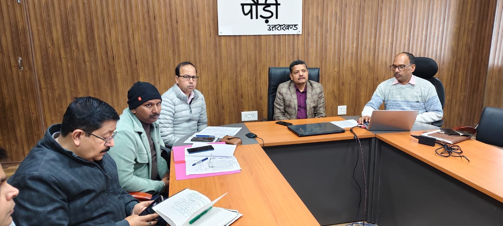 जनपद की रैंकिंग सुधारने को लेकर सीडीओ सख्त, लापरवाही बर्दाश्त नहीं