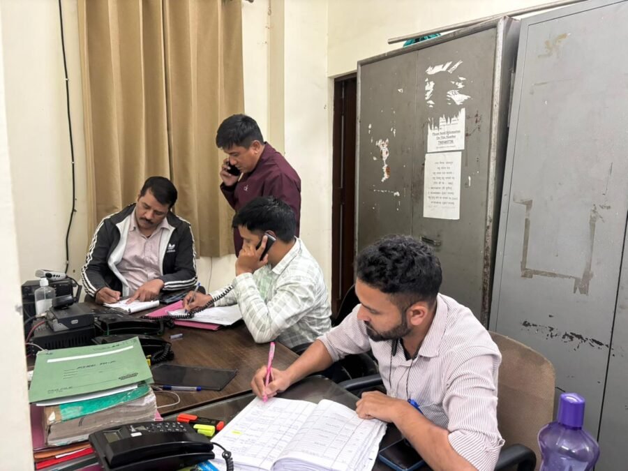 एलपीजी की कालाबाजारी पर प्रशासन सख्त, जिले में क्यूआरटी टीमों की छापेमारी, 69 गैस एजेंसियों और 25 प्रतिष्ठानों का निरीक्षण, विकासनगर में 5 घरेलू सिलेंडर जब्त