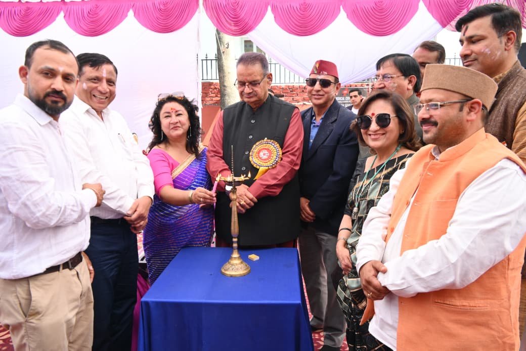 कैबिनेट मंत्री गणेश जोशी ने उत्तरांचल प्रेस क्लब सहित अन्य स्थानों पर आयोजित होली मिलन समारोह में किया प्रतिभाग, प्रदेशवासियों को दी होली की शुभकामनाएं