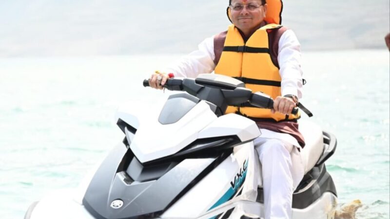 कोटी कॉलोनी में आयोजित टिहरी झील महोत्सव–2026 “हिमालयन ओ2” का शुभारंभ