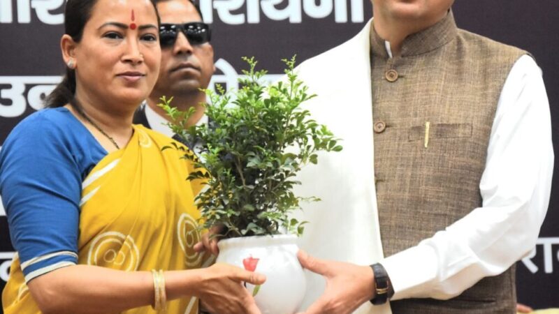 महिला सशक्तिकरण की जीवंत मिसाल वरिष्ठ महिलाओं का सम्मान