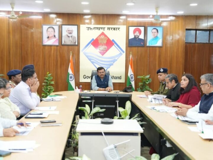 मुख्य सचिव आनंद बर्धन की अध्यक्षता में एसएलएससी बैठक, वाइब्रेंट विलेज योजना के तहत 402 करोड़ के नए विकास प्रस्तावों को मंजूरी