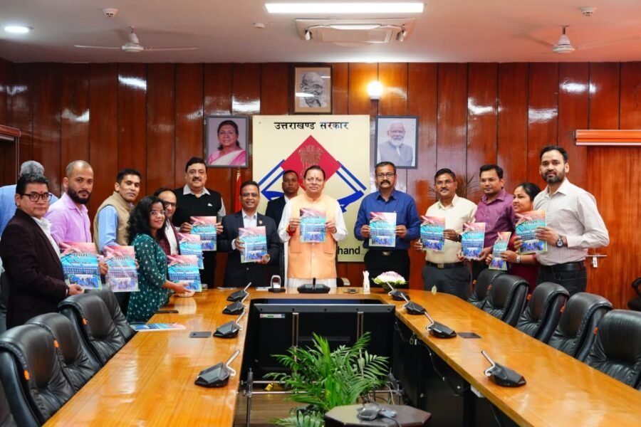 मुख्यमंत्री धामी ने उत्तराखण्ड सचिवालय बैडमिंटन क्लब द्वारा प्रकाशित स्मारिका “प्रयास बेहतर कल के लिए” स्मारिका का किया विमोचन