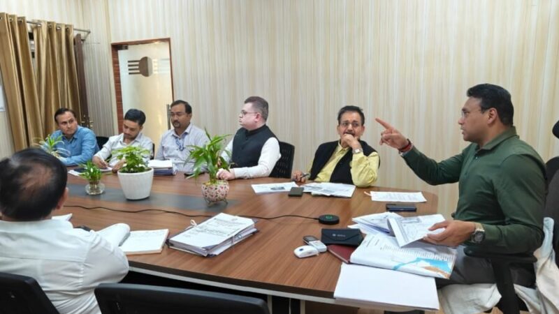 सचिव आवास डॉ. आर राजेश कुमार की अध्यक्षता में CMP-2024 पर मंथन, देहरादून–हरिद्वार–ऋषिकेश कॉरिडोर को मिलेगा स्मार्ट और जाम-मुक्त परिवहन नेटवर्क; E-BRTS, रोपवे और स्मार्ट ट्रैफिक सिस्टम से बदलेगी राज्य की तस्वीर