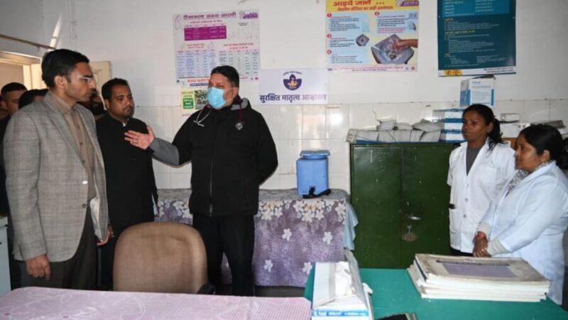 डीएम सविन बंसल के निर्देश पर जिला चिकित्सालय से दूरस्थ त्यूनी तक बढ़ाई गई मैनपावर, देहरादून में स्वास्थ्य सेवाओं को मजबूती, 34 आउटसोर्स कार्मिकों की तैनाती